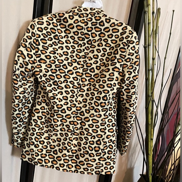 ๐๐ $$25.00 ๐๐ Size 36 Adult Animal Print Two Piece Suit & Top Hat. - Picture 4 of 10